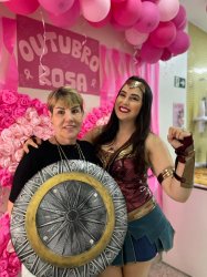 Pacientes da Radioterapia participam de ação especial do Outubro Rosa